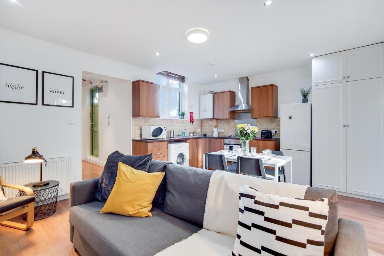 Welcomestay Tooting Broadway 3 Bedroom Apartment ลอนดอน ภายนอก รูปภาพ